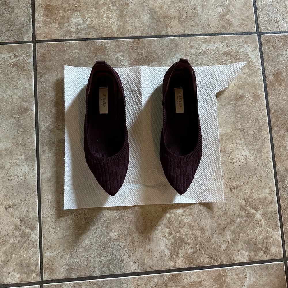 Women's ballet flats